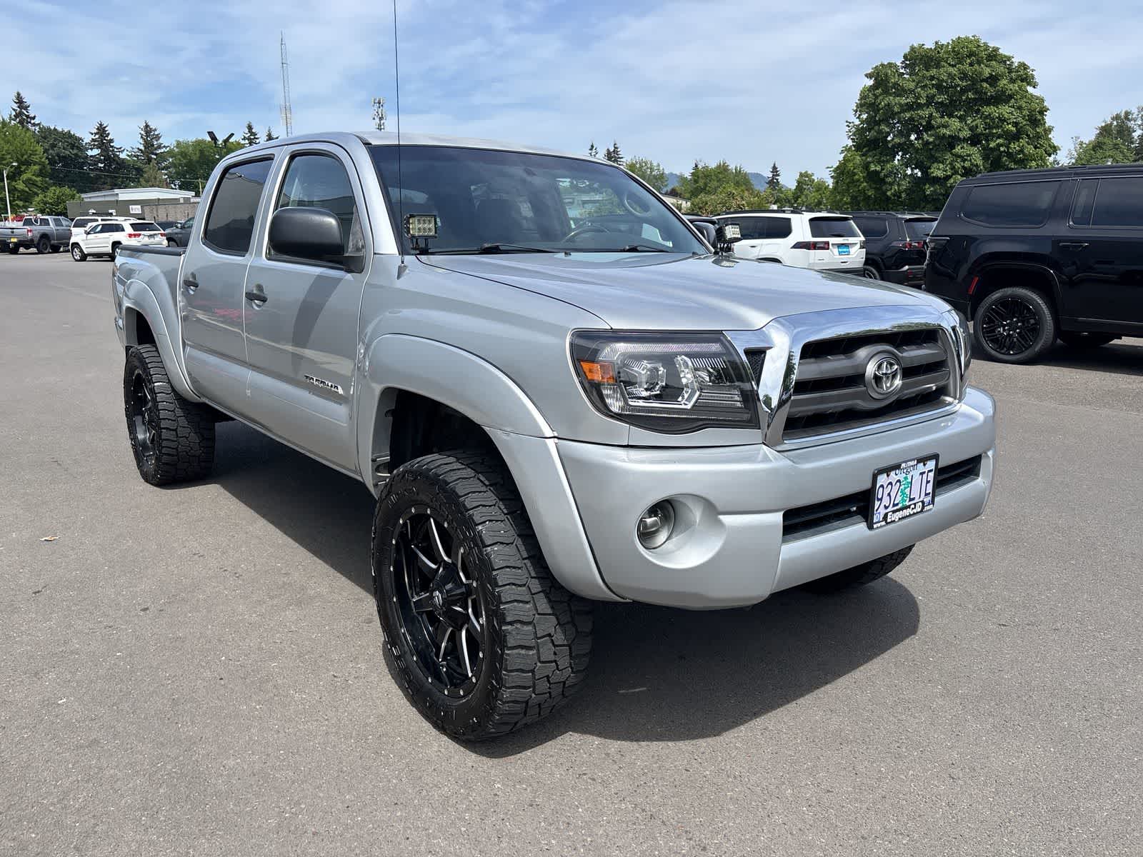 Thumbnail: 2005 Toyota Tacoma - 6