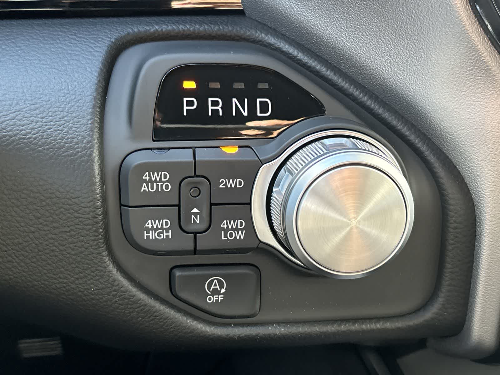 Thumbnail: 2026 RAM 1500 - 18