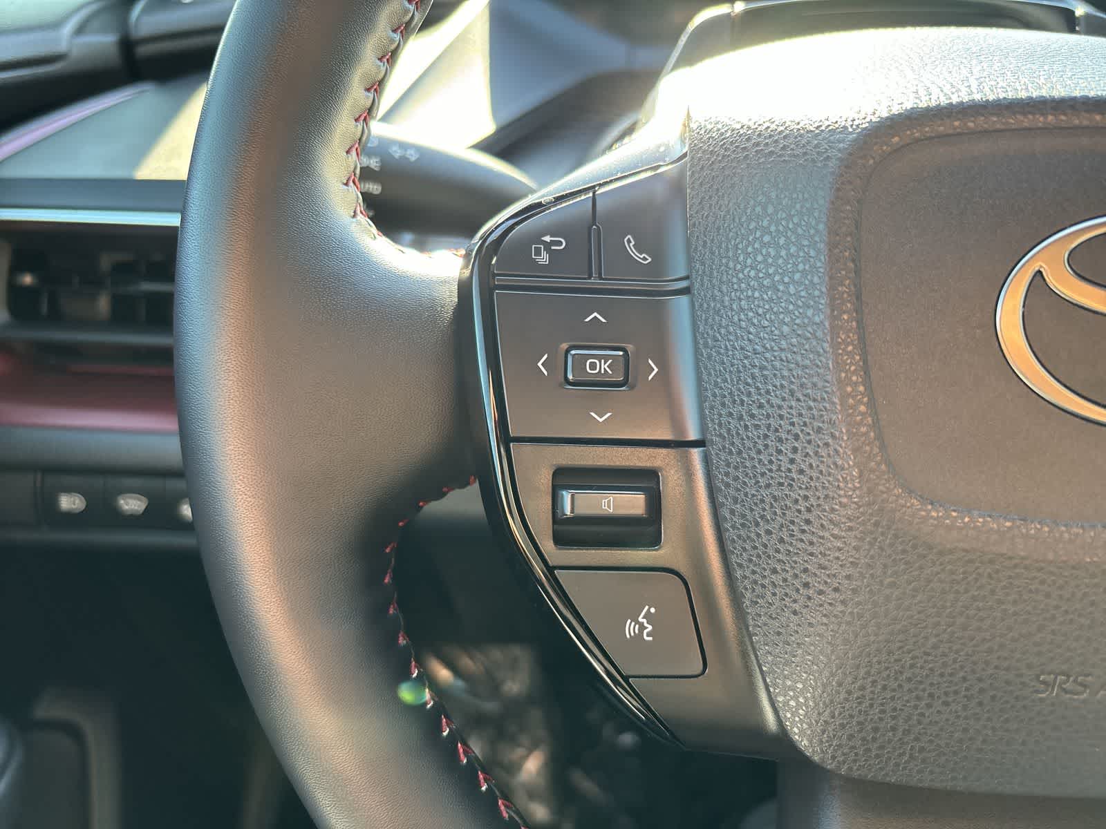 Thumbnail: 2024 Toyota Prius Prime - 12