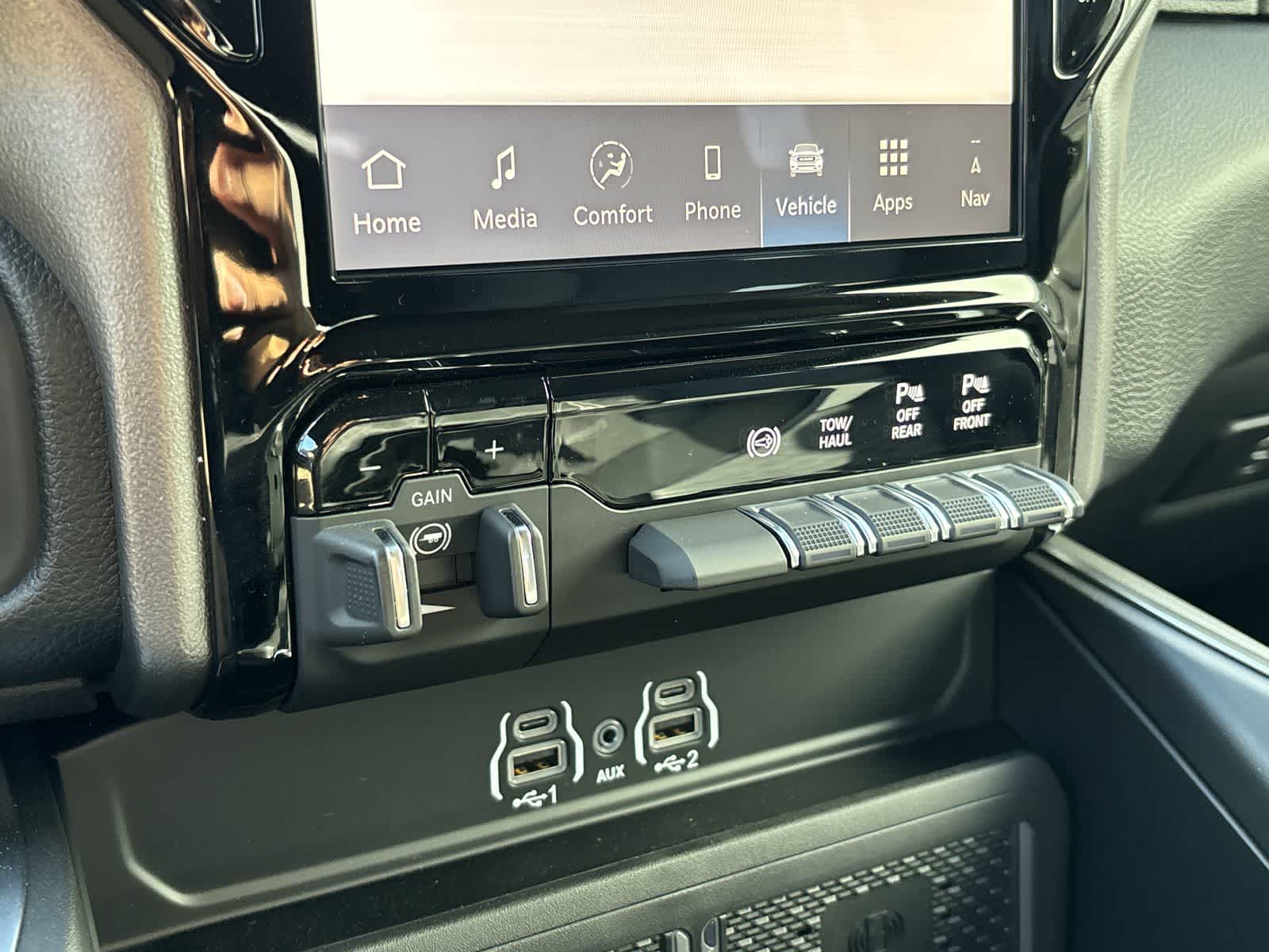 Thumbnail: 2026 RAM 2500 - 26