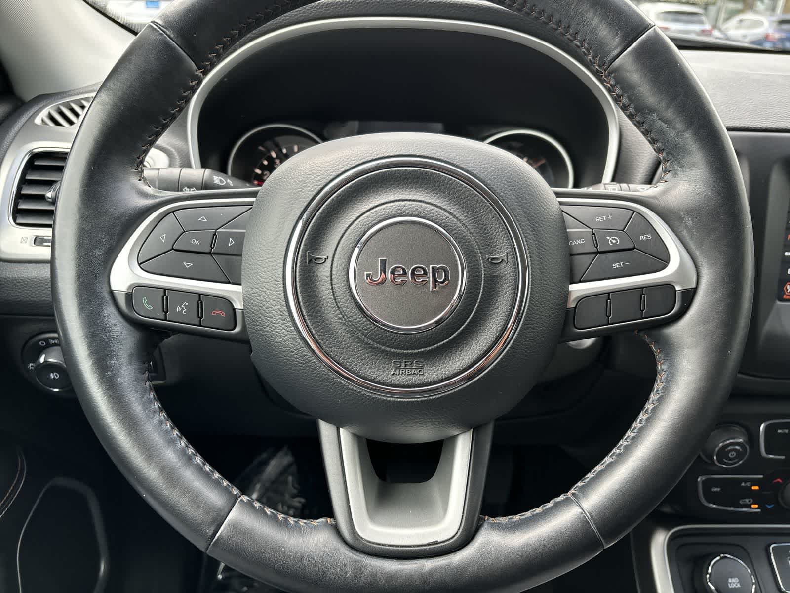 Thumbnail: 2019 Jeep Compass - 9