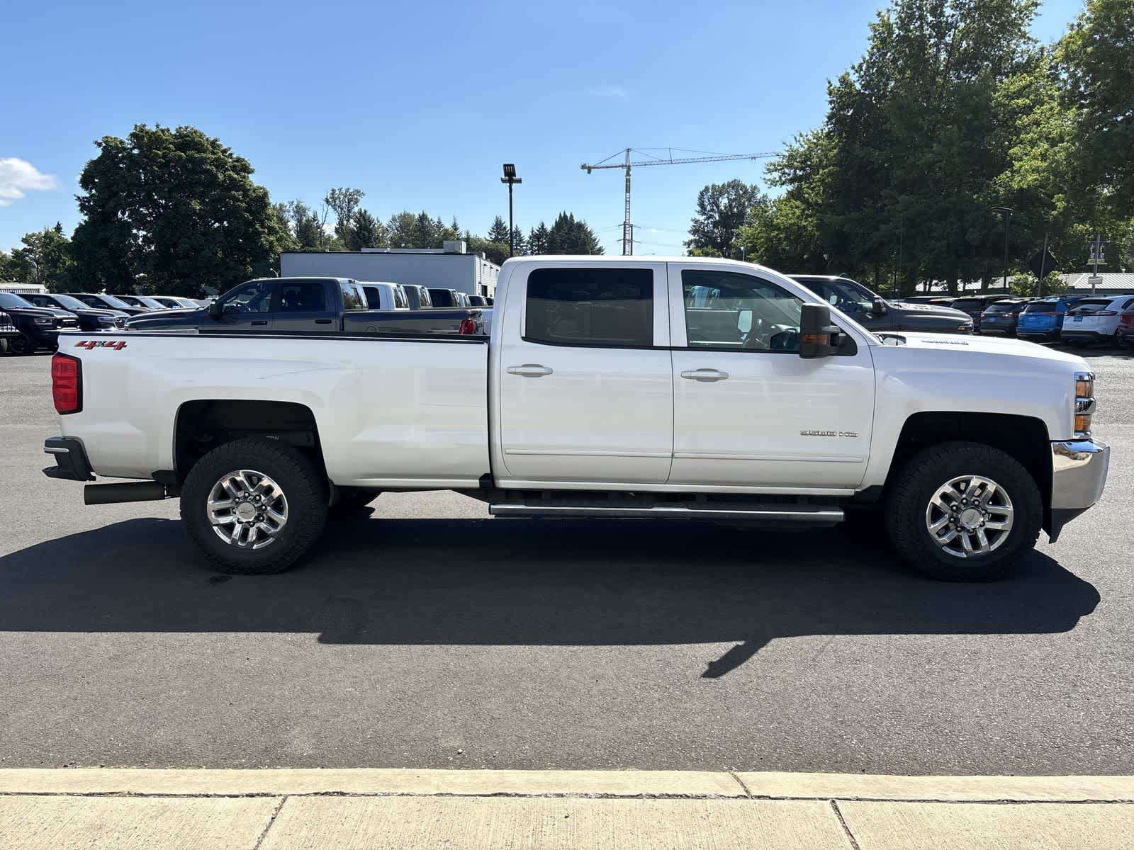 Thumbnail: 2018 Chevrolet Silverado 3500 - 5
