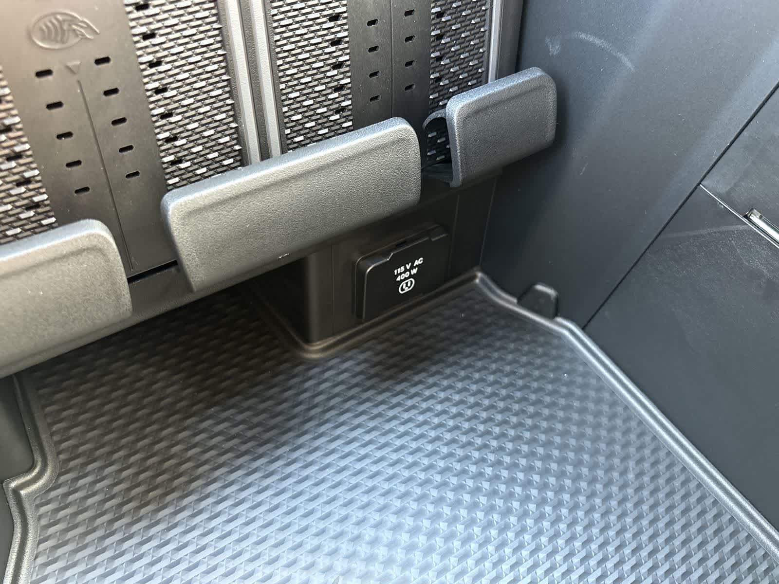 Thumbnail: 2026 RAM 1500 - 28