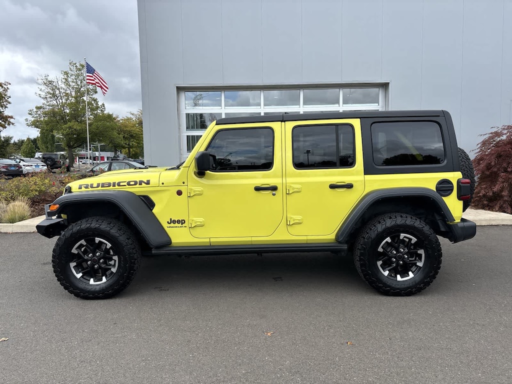 Used 2024 Jeep Wrangler Rubicon SUV