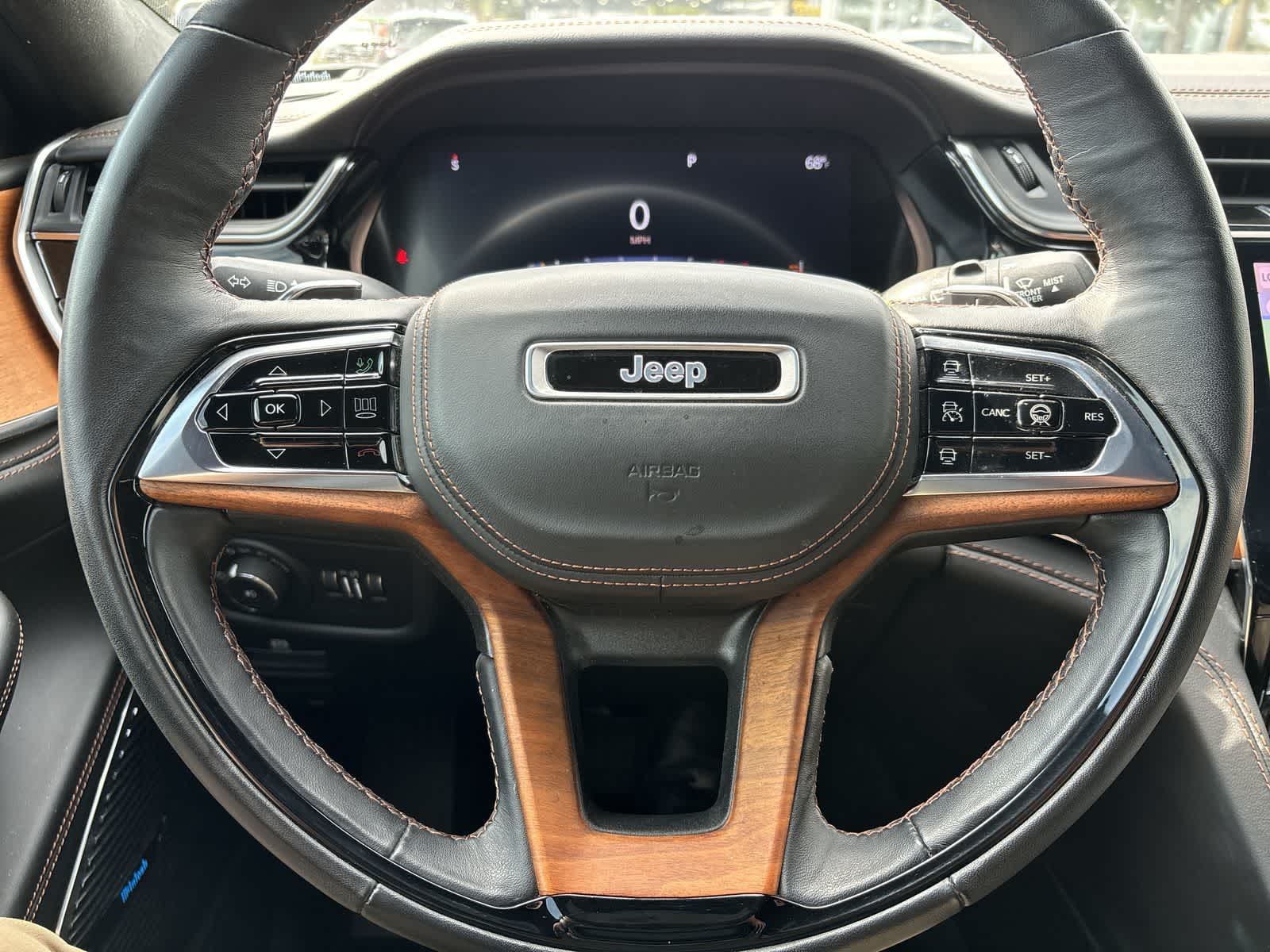 Thumbnail: 2023 Jeep Grand Cherokee - 7