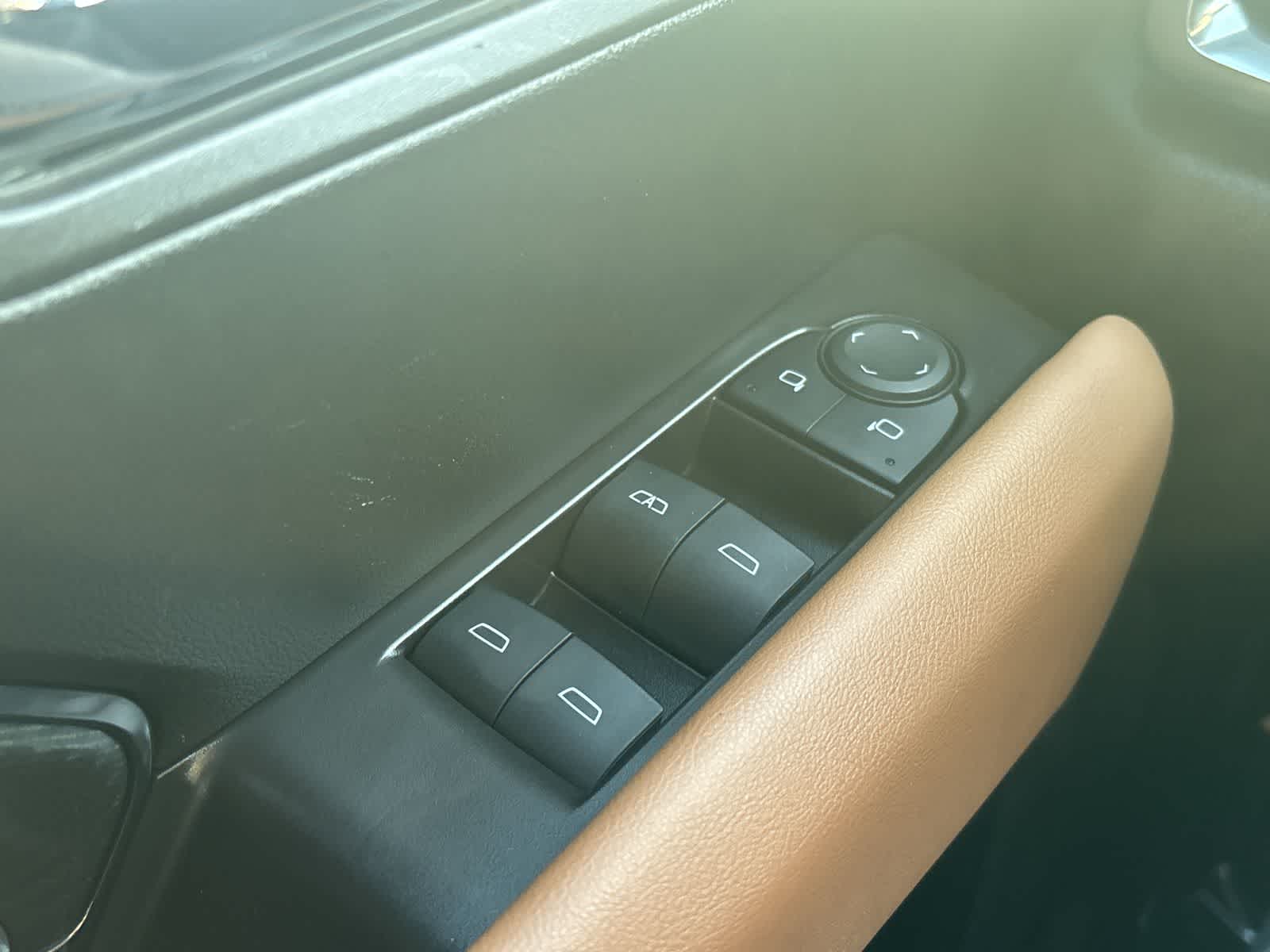 Thumbnail: 2024 GMC Canyon - 30