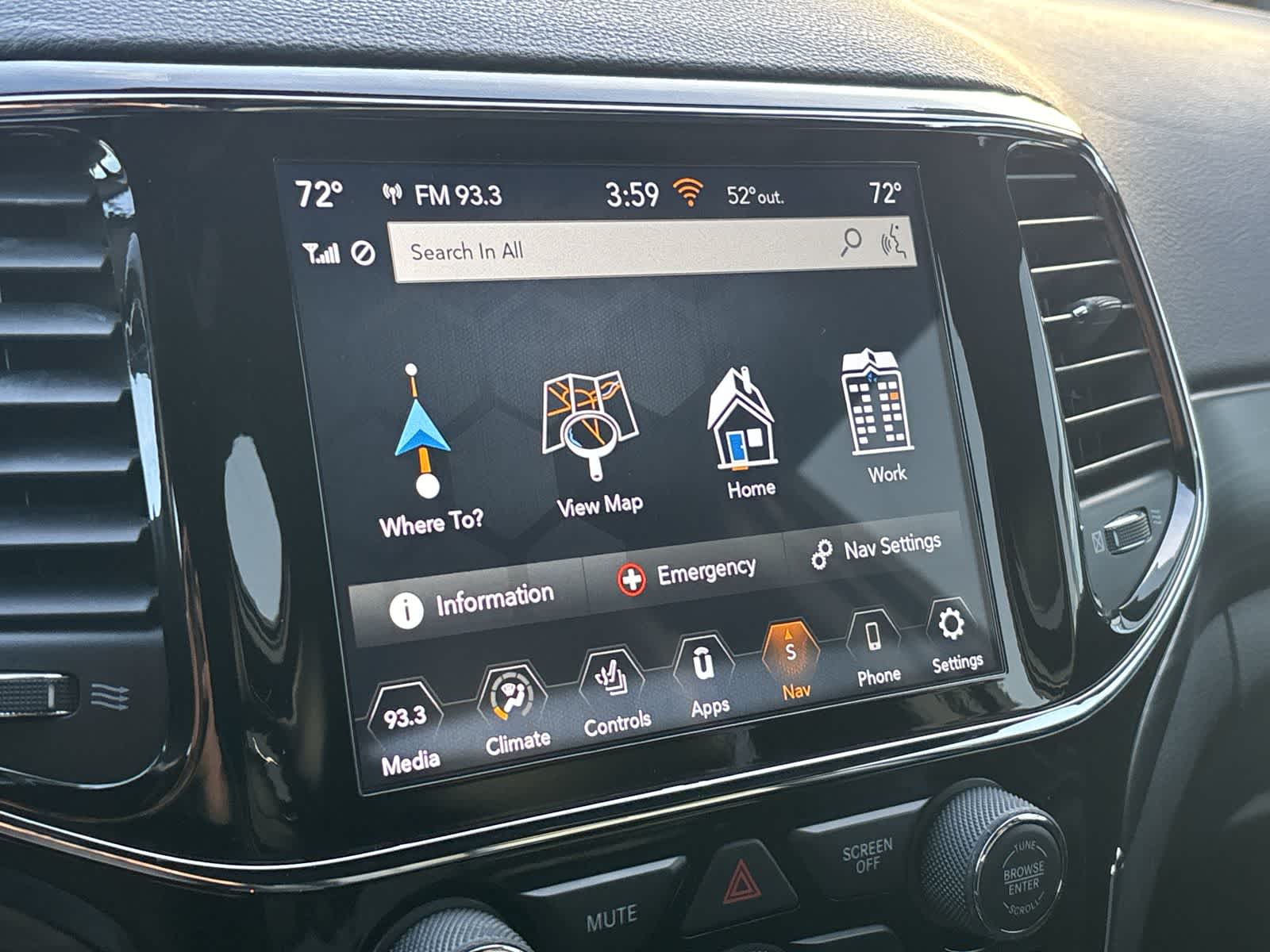 Thumbnail: 2019 Jeep Grand Cherokee - 20