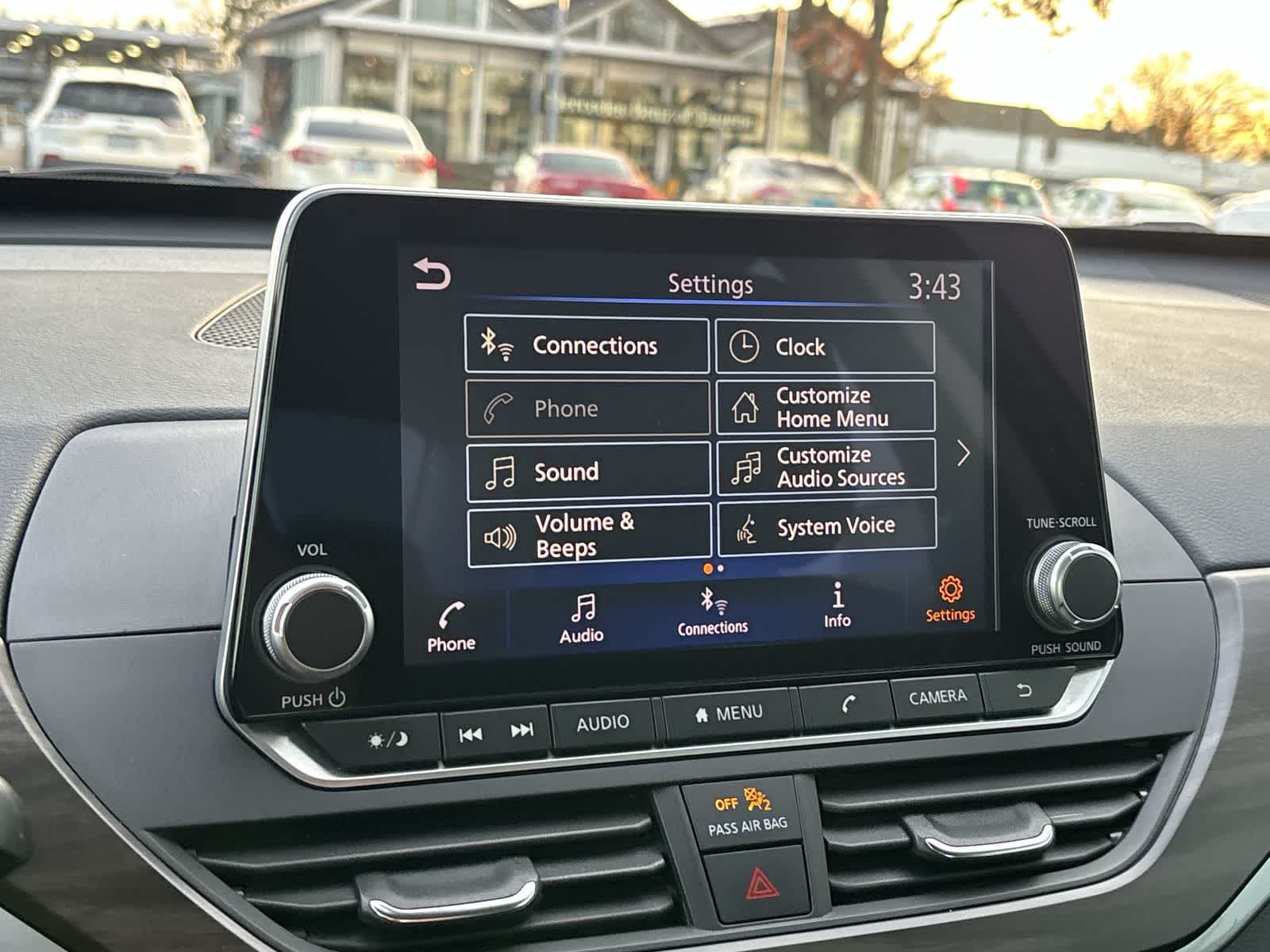 Thumbnail: 2023 Nissan Altima - 17