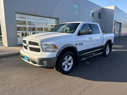 2013 Ram 1500 SLT Truck Crew Cab