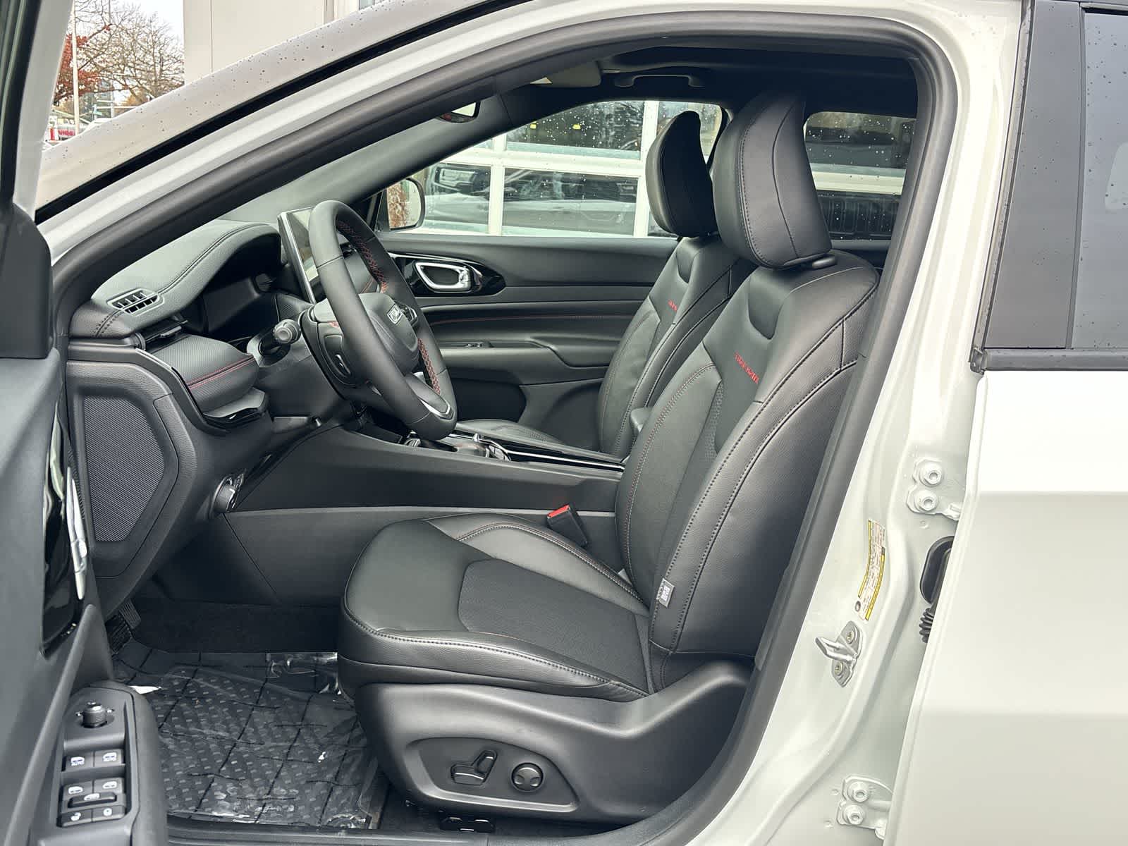 Thumbnail: 2026 Jeep Compass - 12