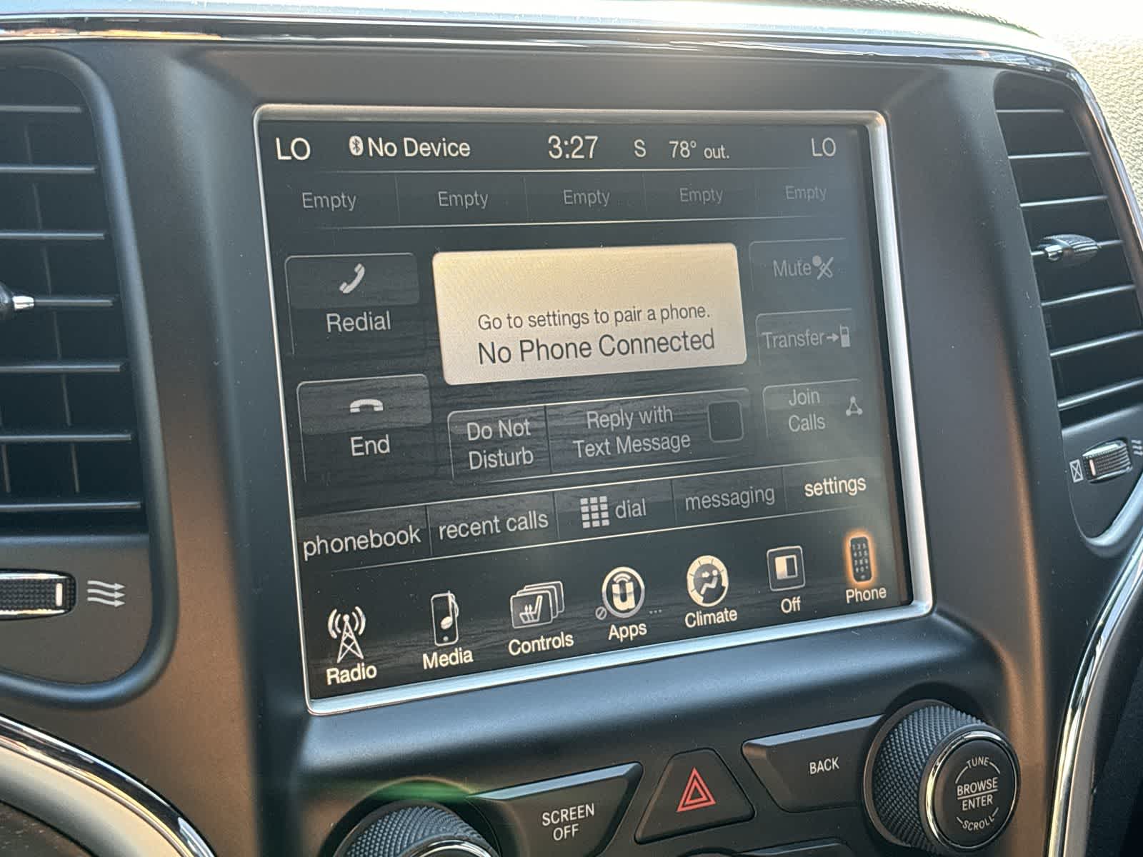 Thumbnail: 2015 Jeep Grand Cherokee - 19
