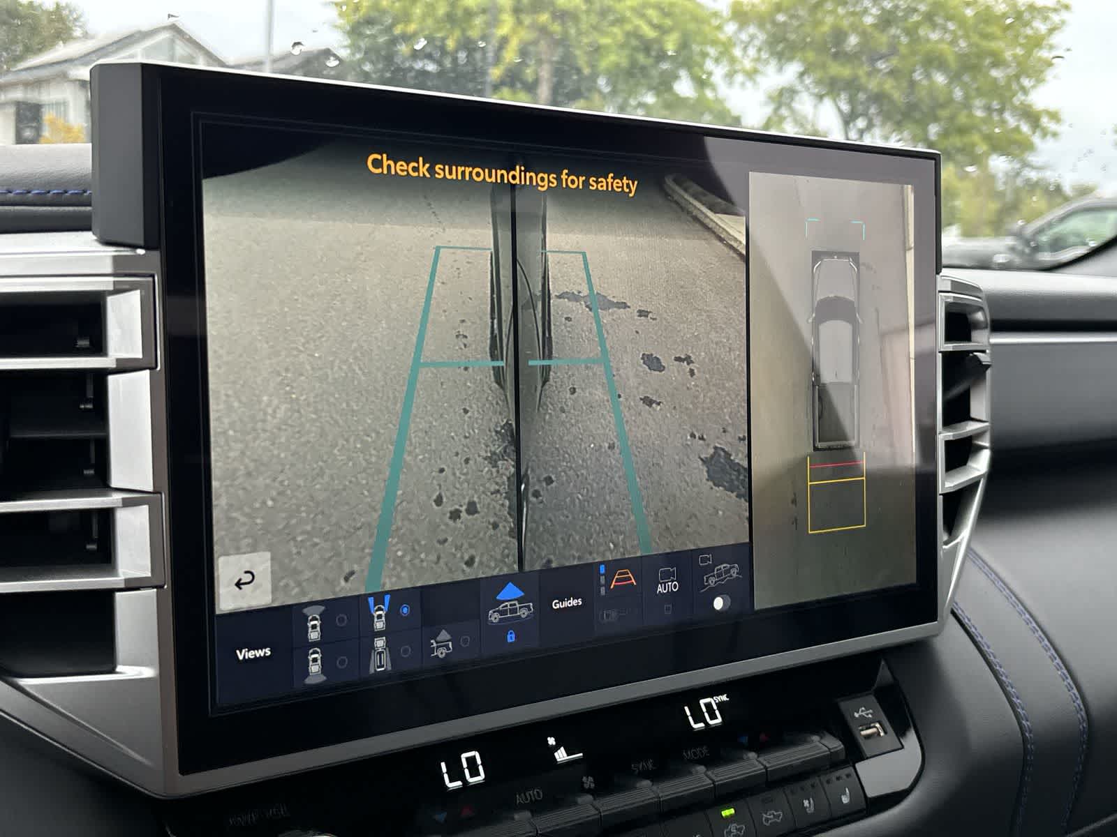 Thumbnail: 2025 Toyota Tundra - 22