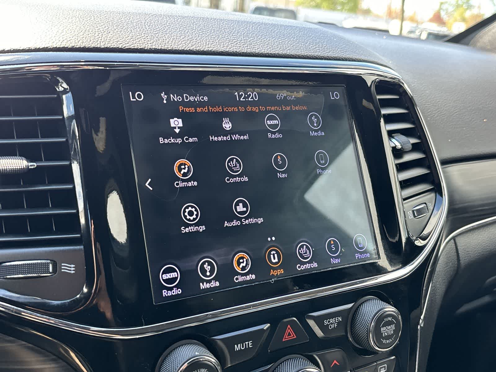 Thumbnail: 2019 Jeep Grand Cherokee - 20