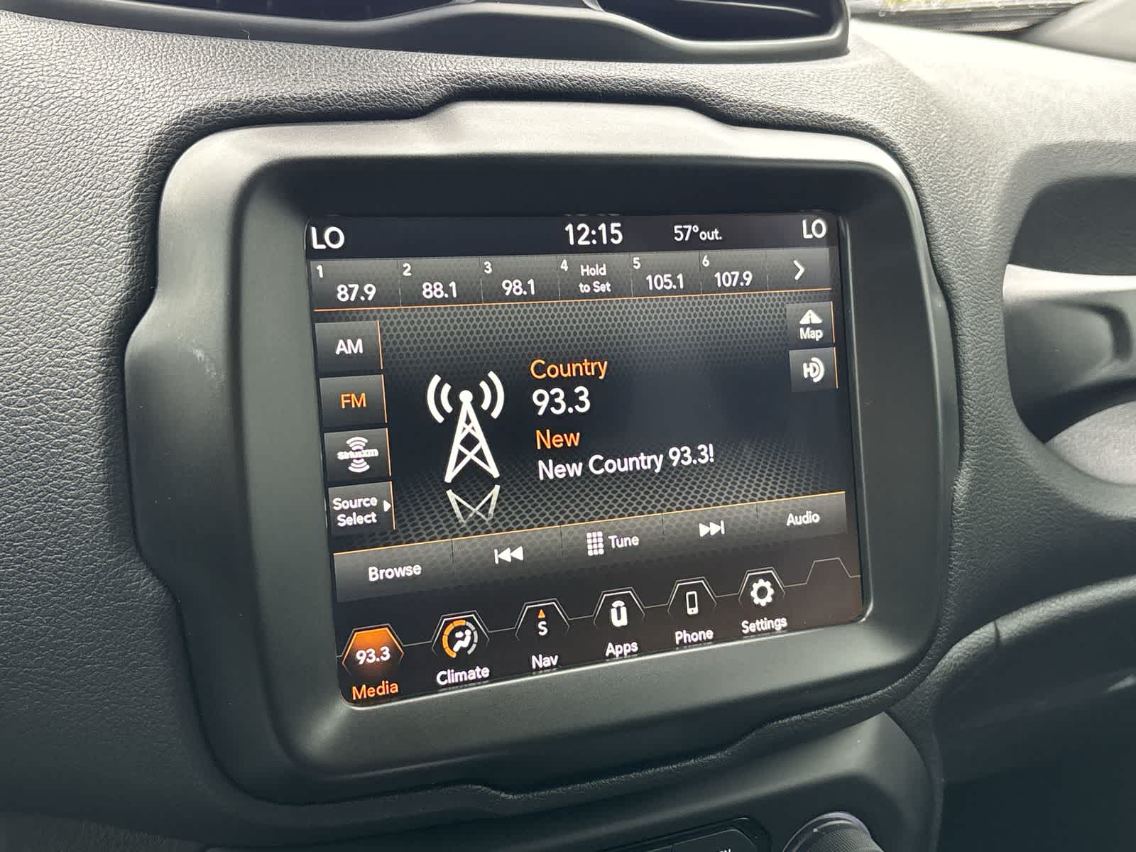 Thumbnail: 2023 Jeep Renegade - 15