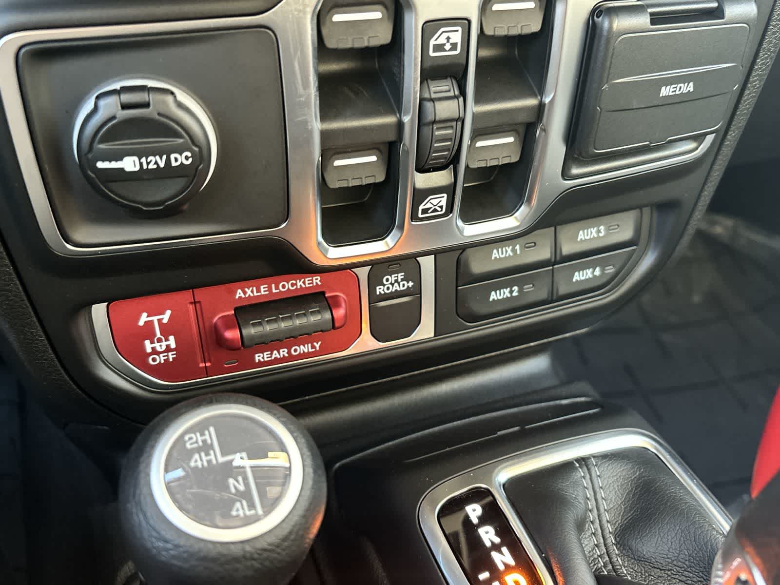 Thumbnail: 2026 Jeep Wrangler - 27