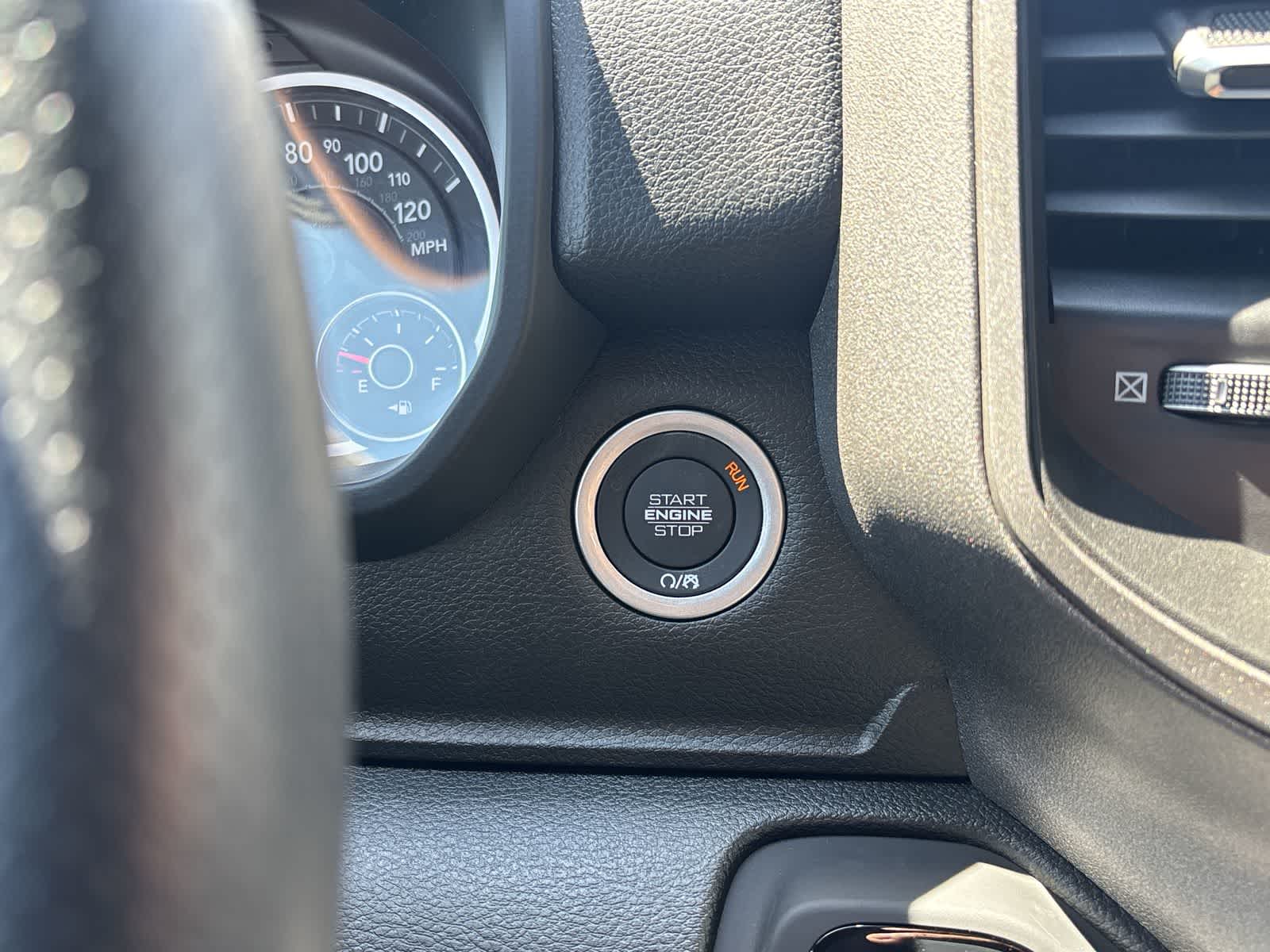 Thumbnail: 2026 RAM 1500 - 17