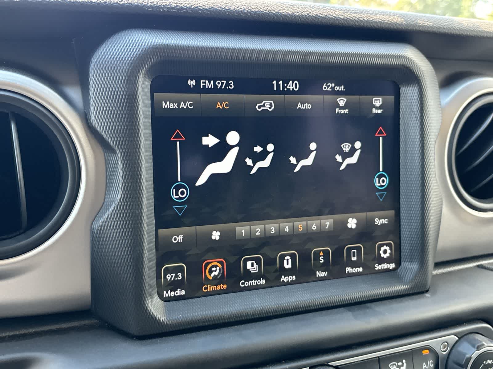 Thumbnail: 2021 Jeep Wrangler - 16