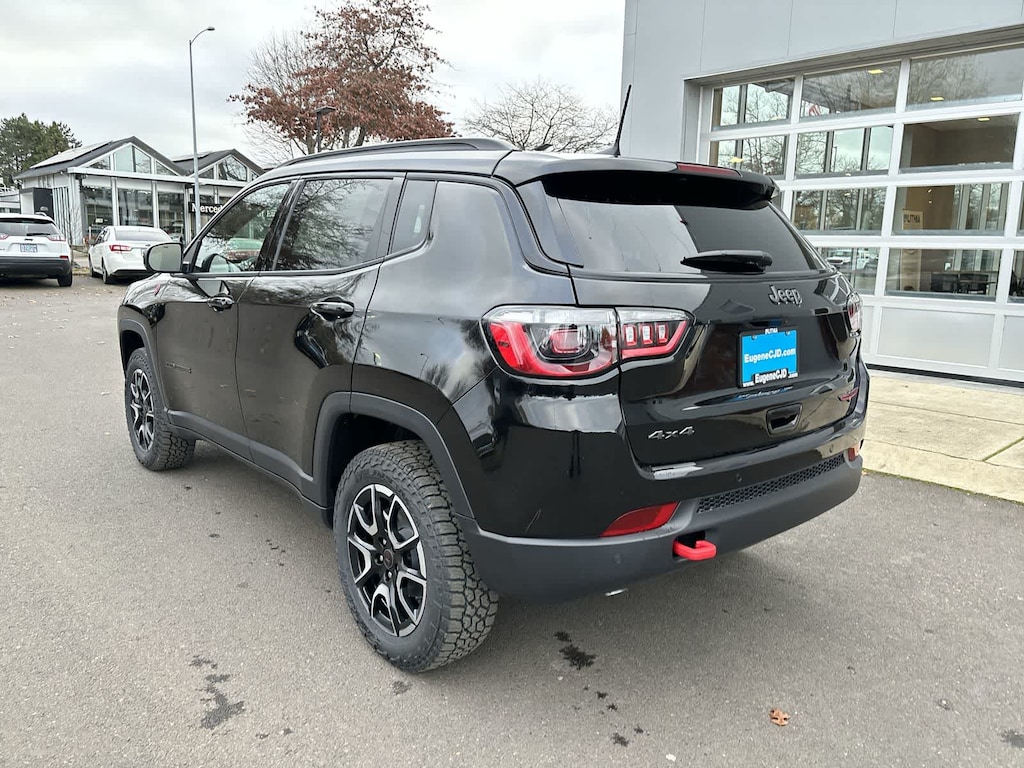 New 2026 Jeep Compass Trailhawk Sport Utility