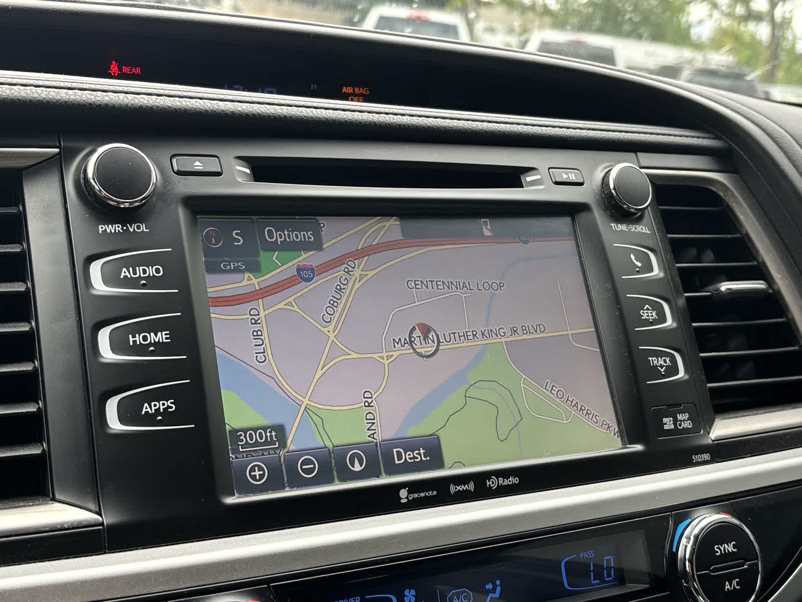 Thumbnail: 2019 Toyota Highlander - 14