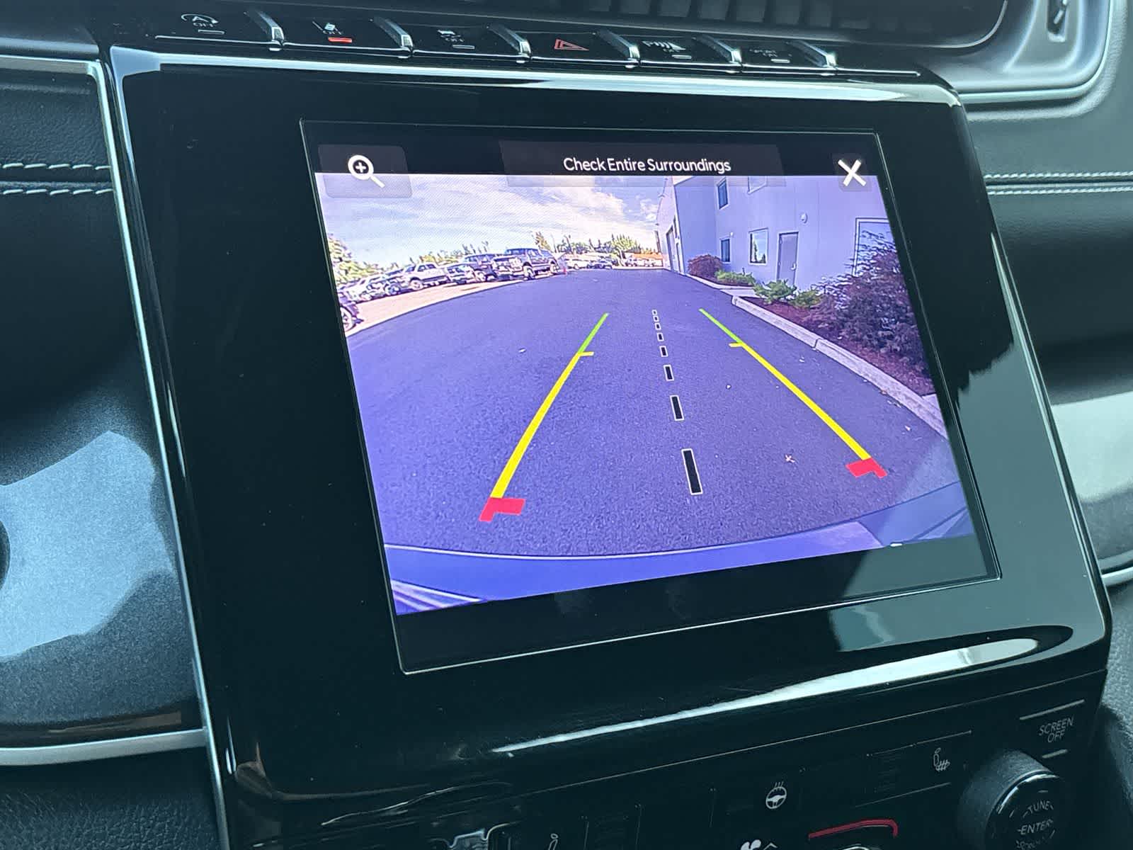 Thumbnail: 2022 Jeep Grand Cherokee - 22