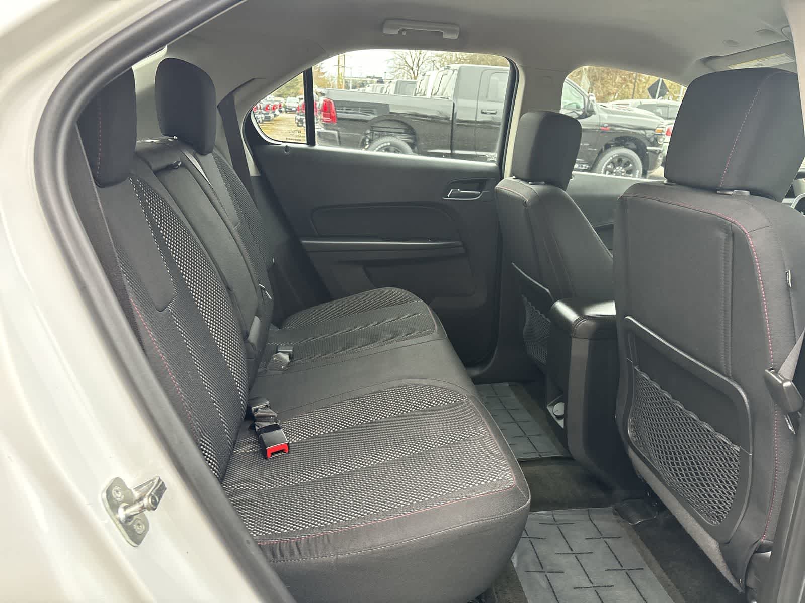 Thumbnail: 2017 Chevrolet Equinox - 5