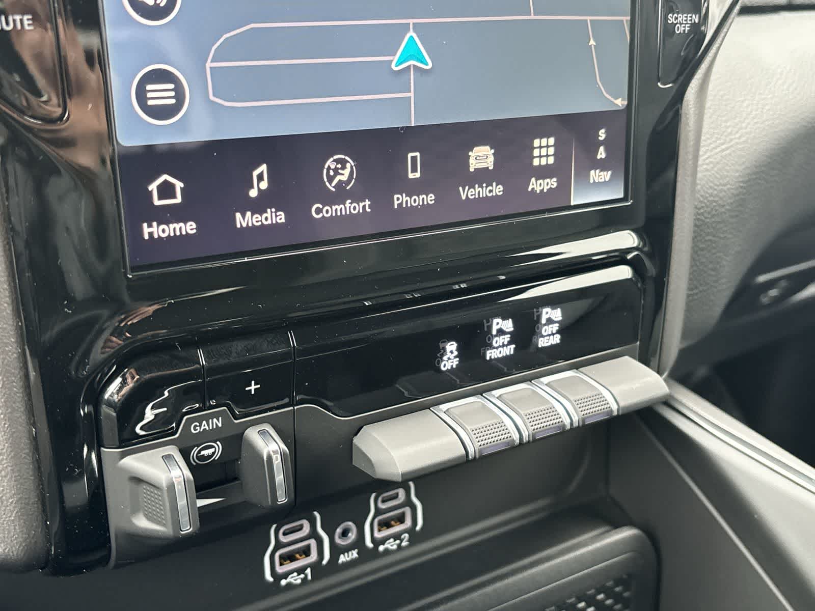 Thumbnail: 2026 RAM 1500 - 27