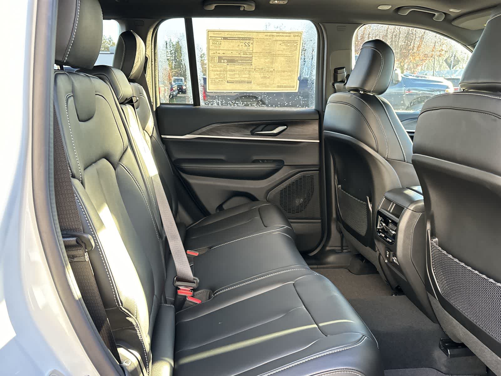 Thumbnail: 2025 Jeep Grand Cherokee - 5