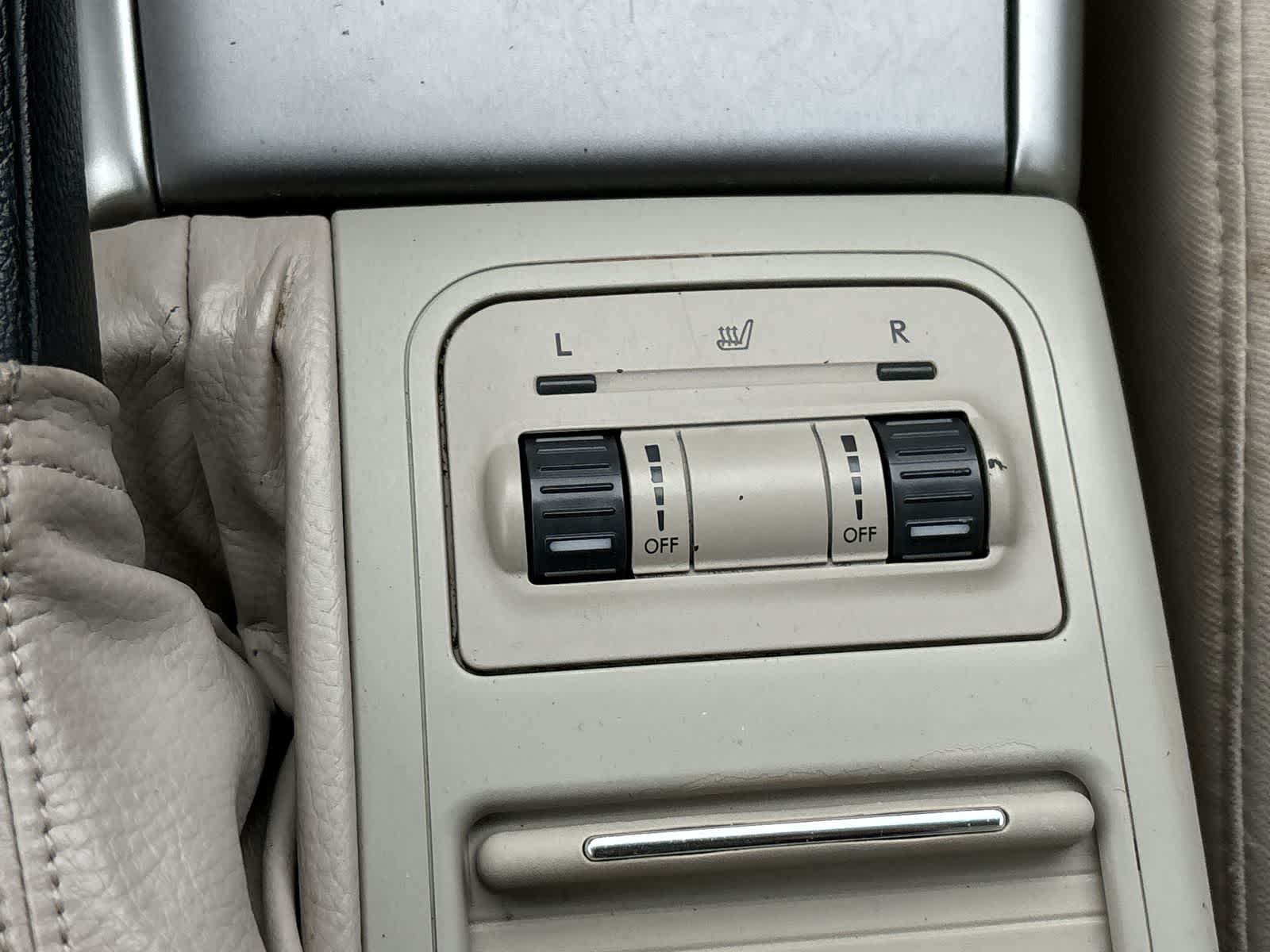 Thumbnail: 2007 Subaru Outback - 16