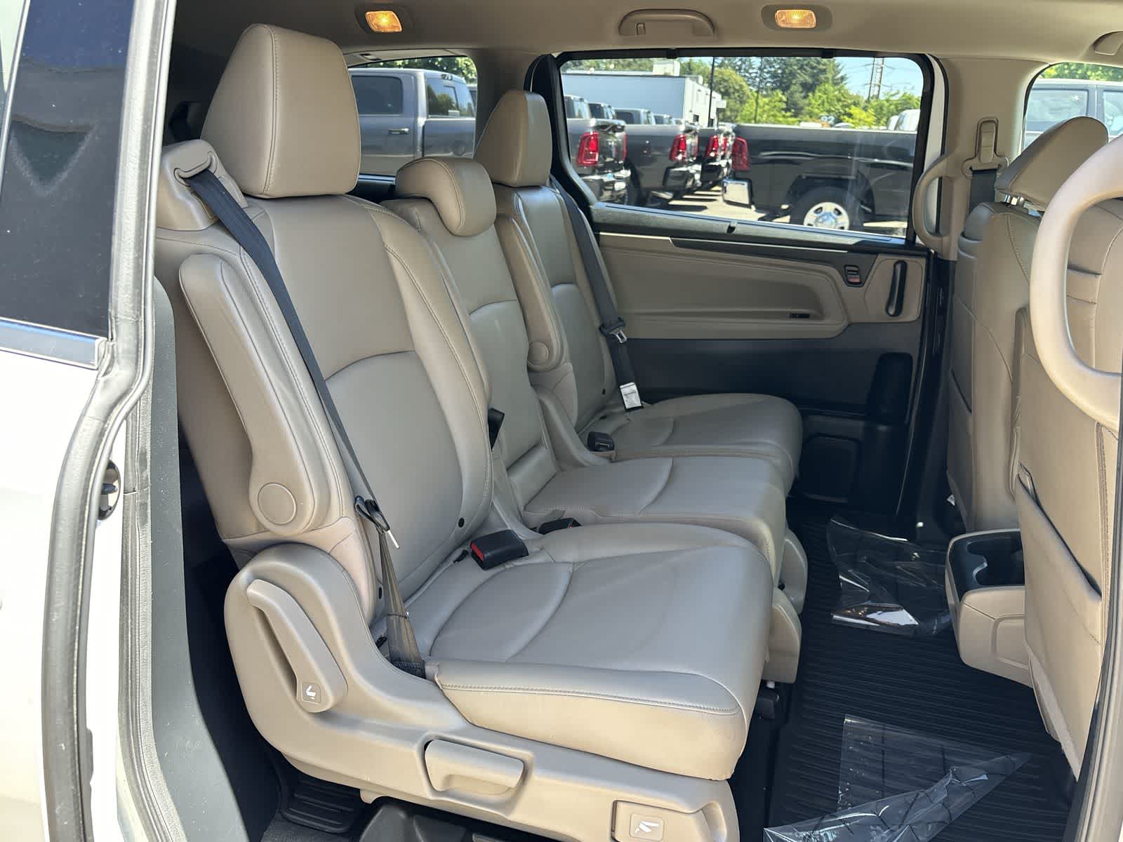 Thumbnail: 2020 Honda Odyssey - 6