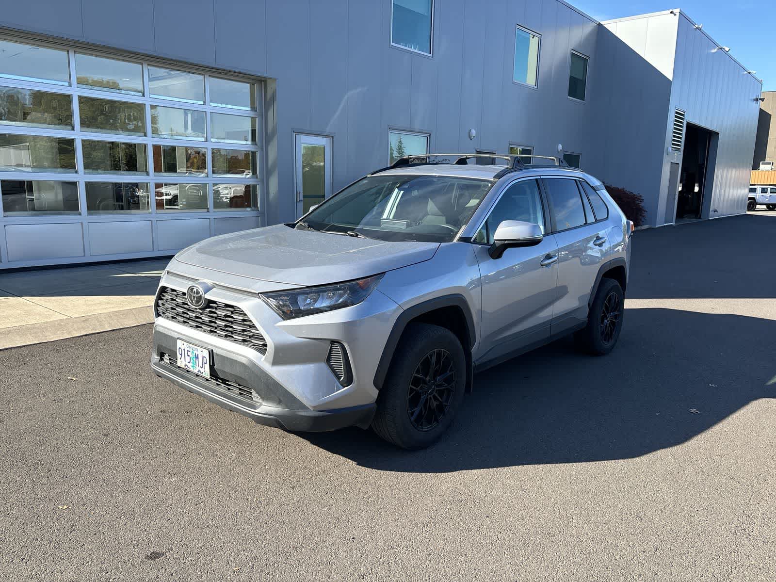 Thumbnail: 2020 Toyota RAV4 - 1