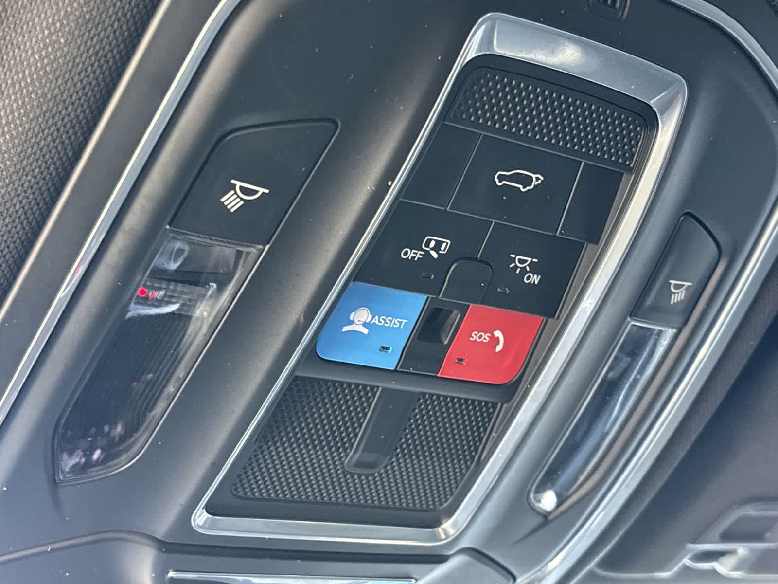 2024 Jeep Grand Cherokee L Laredo 26
