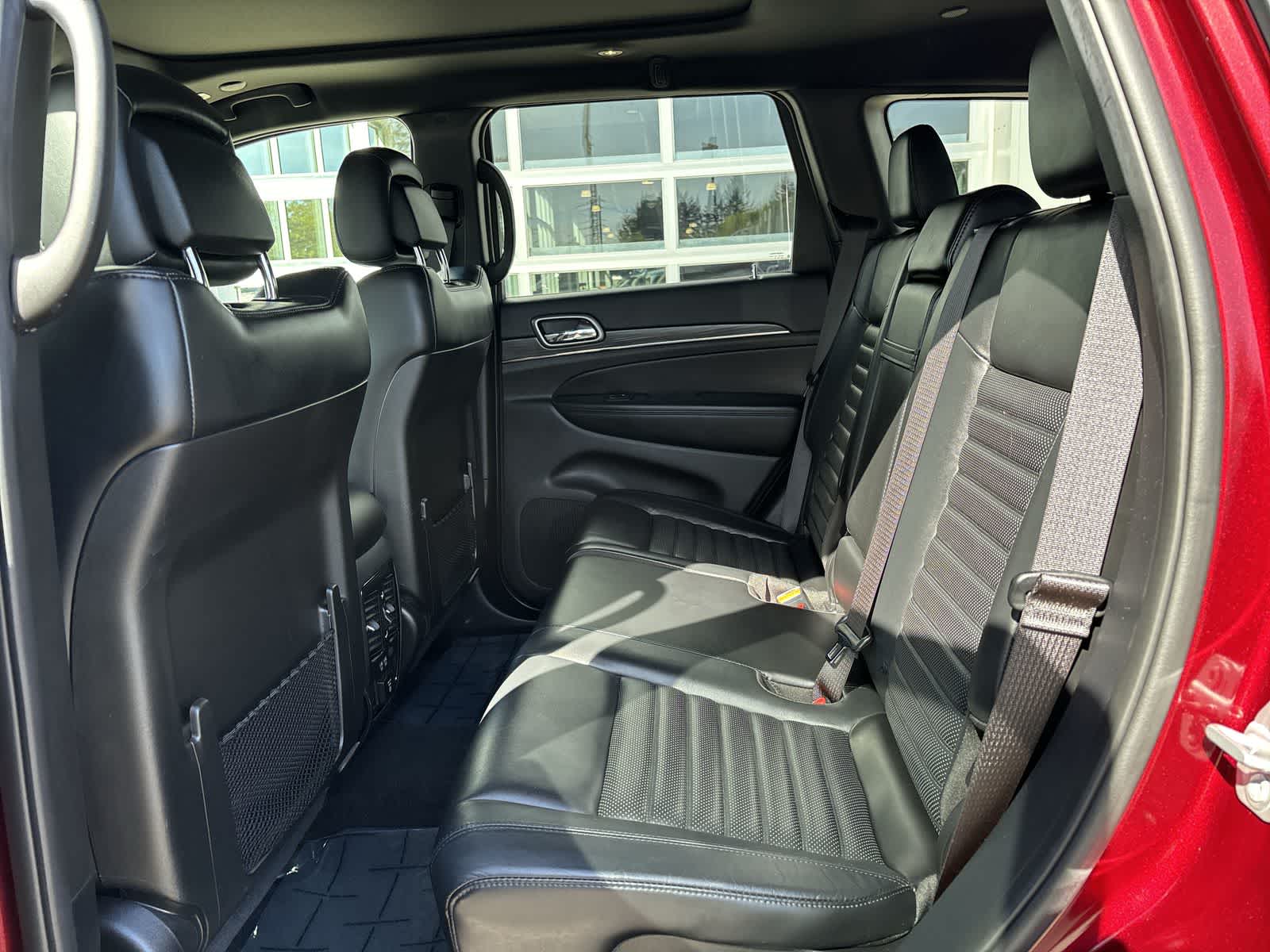 Thumbnail: 2019 Jeep Grand Cherokee - 8