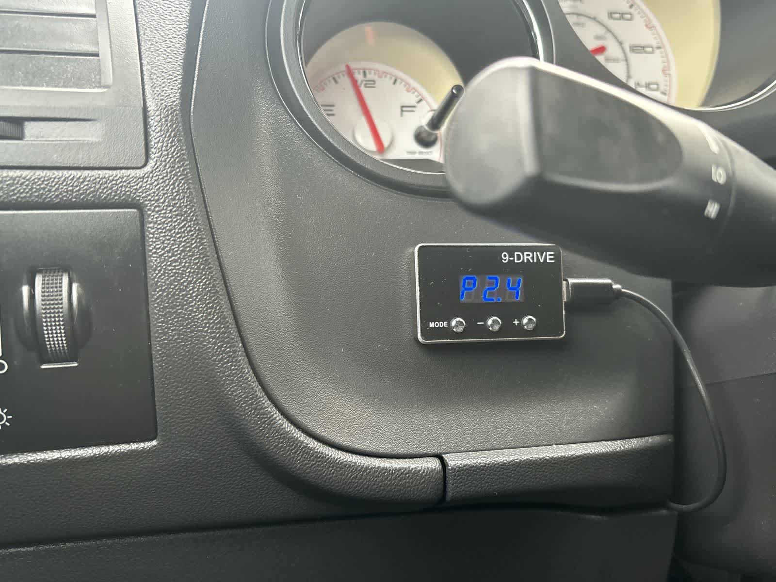 Thumbnail: 2013 Dodge Challenger - 16