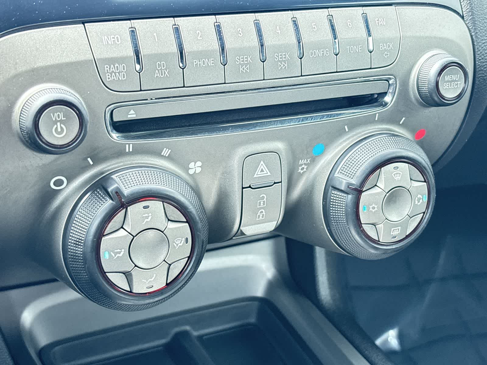 Thumbnail: 2015 Chevrolet Camaro - 21
