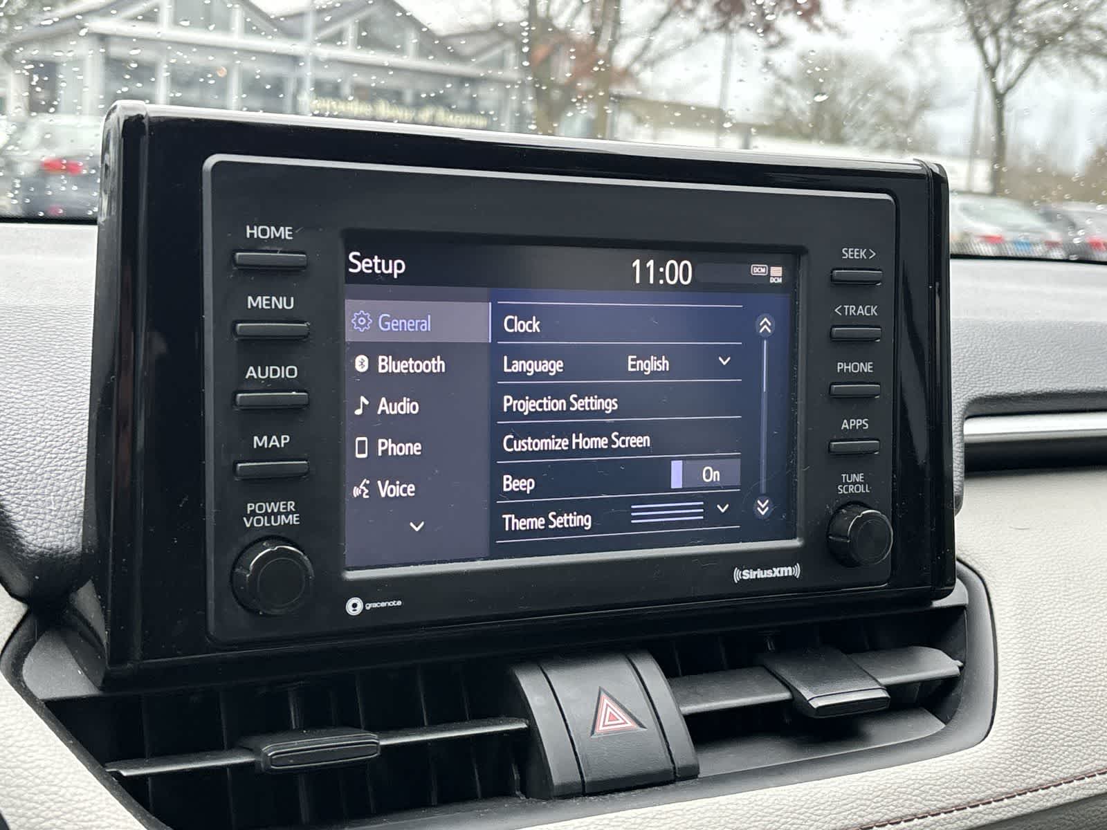 Thumbnail: 2022 Toyota RAV4 - 18