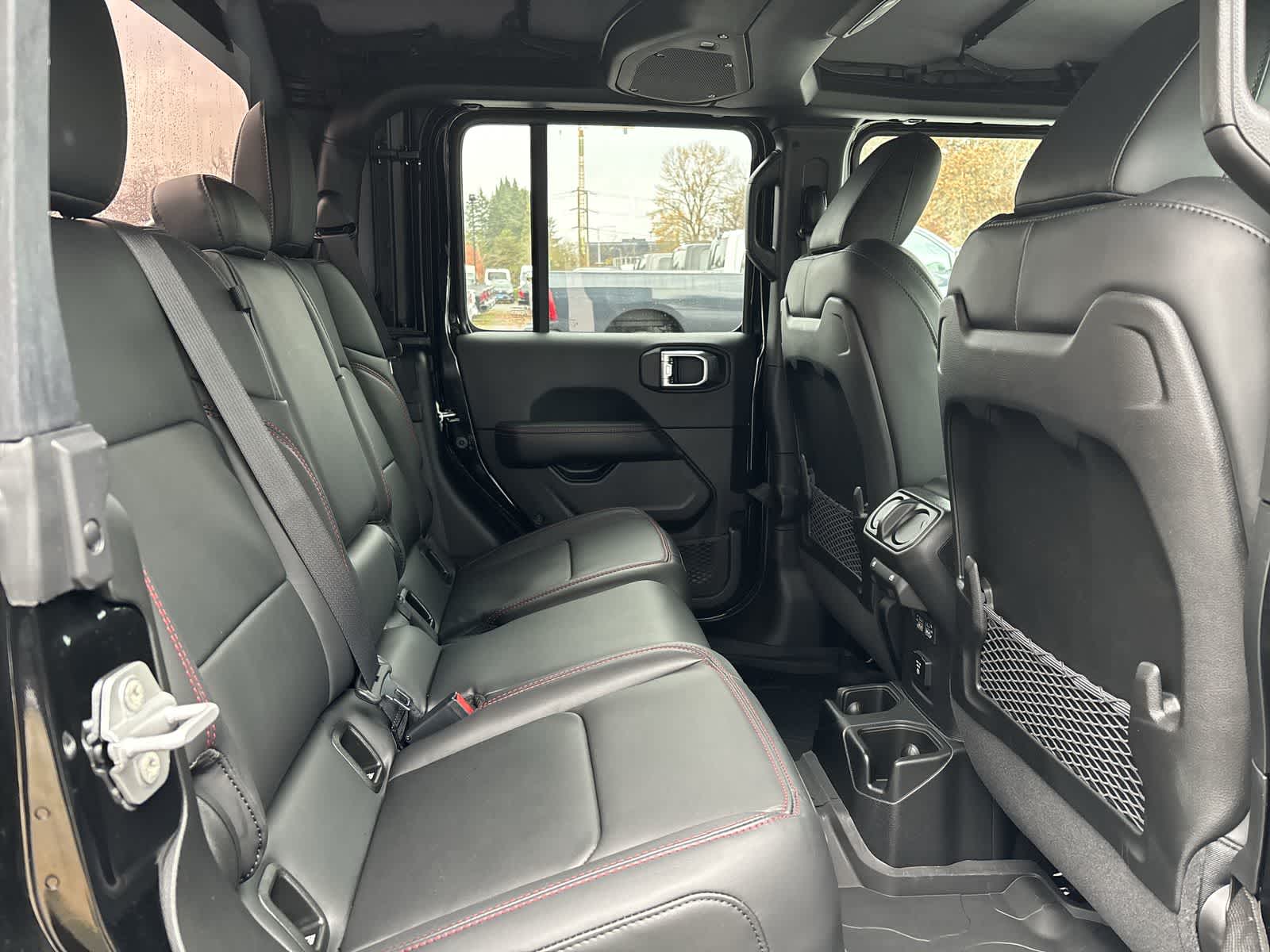 Thumbnail: 2026 Jeep Gladiator - 7