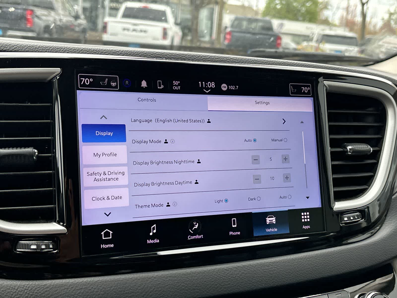 Thumbnail: 2023 Chrysler Pacifica - 15