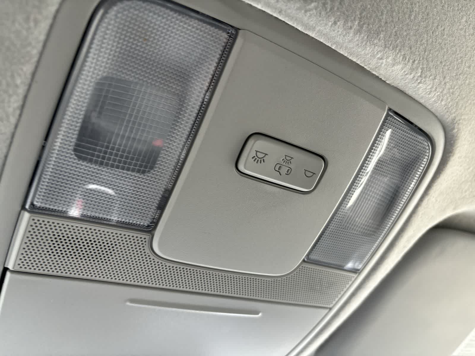 Thumbnail: 2023 Kia Forte - 24