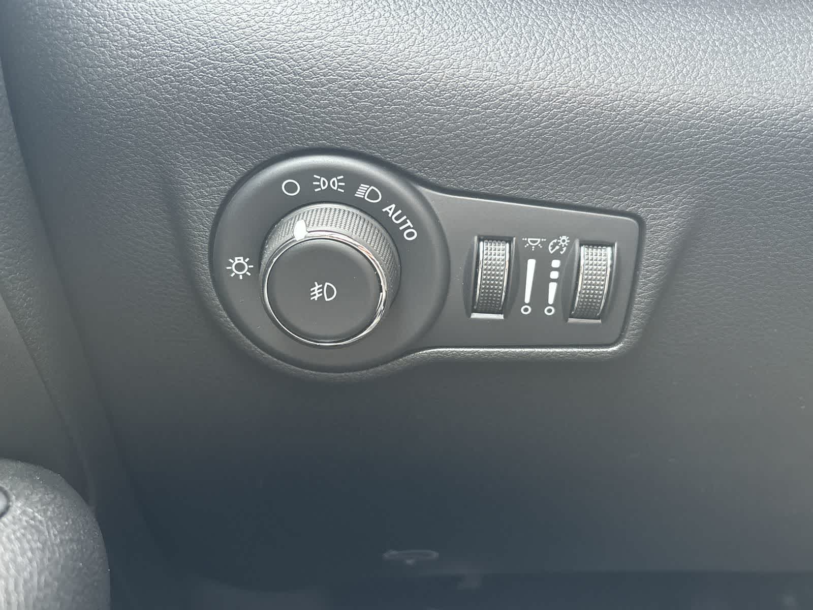 Thumbnail: 2026 Jeep Compass - 16