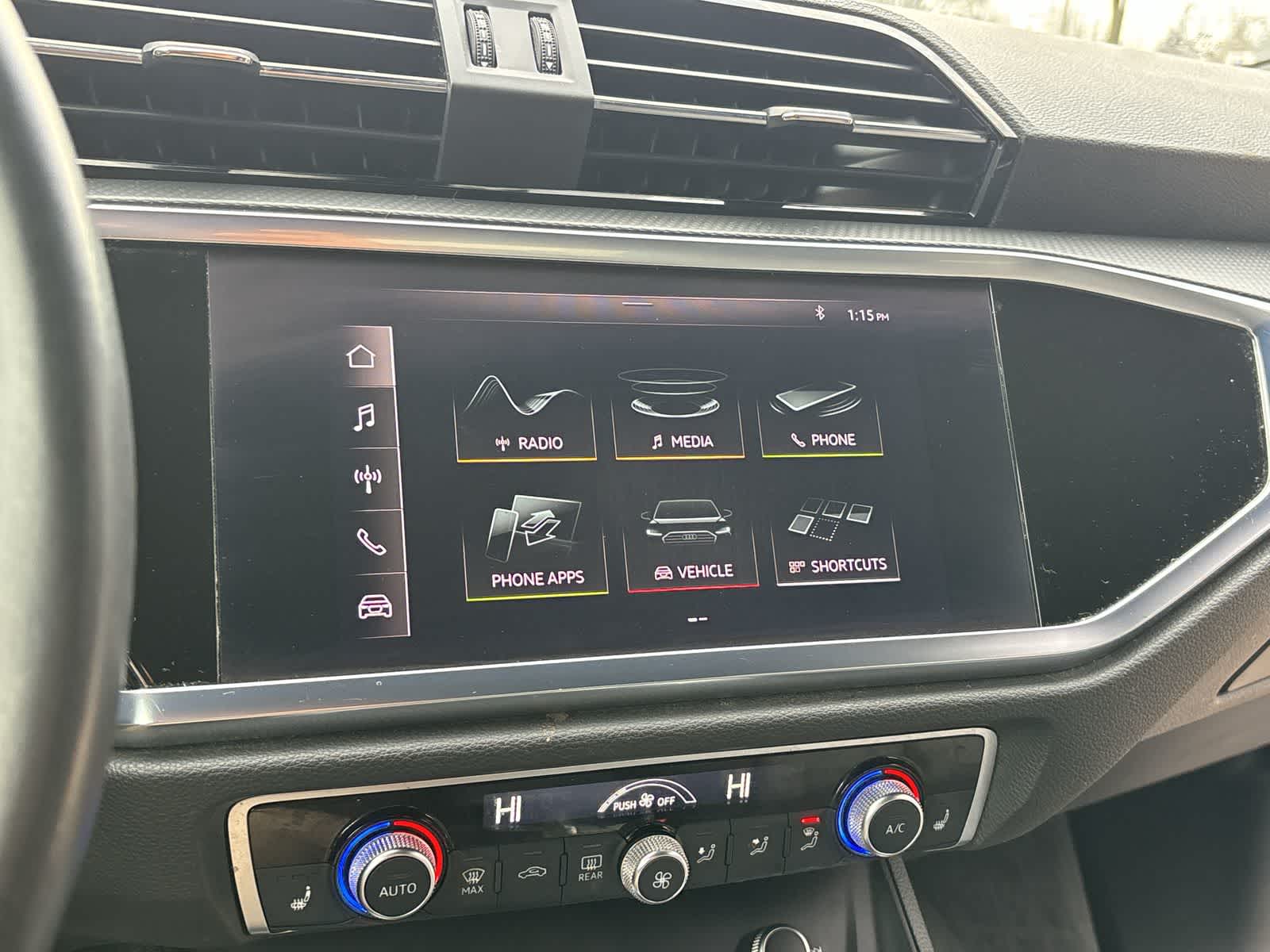 Thumbnail: 2020 Audi Q3 - 11