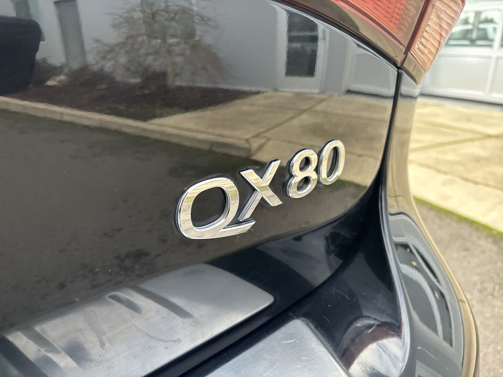 Thumbnail: 2017 INFINITI QX80 - 4