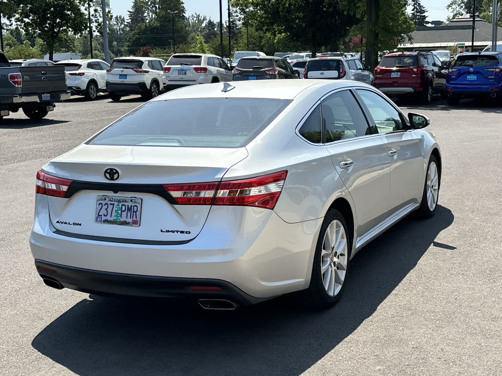 Thumbnail: 2013 Toyota Avalon - 5