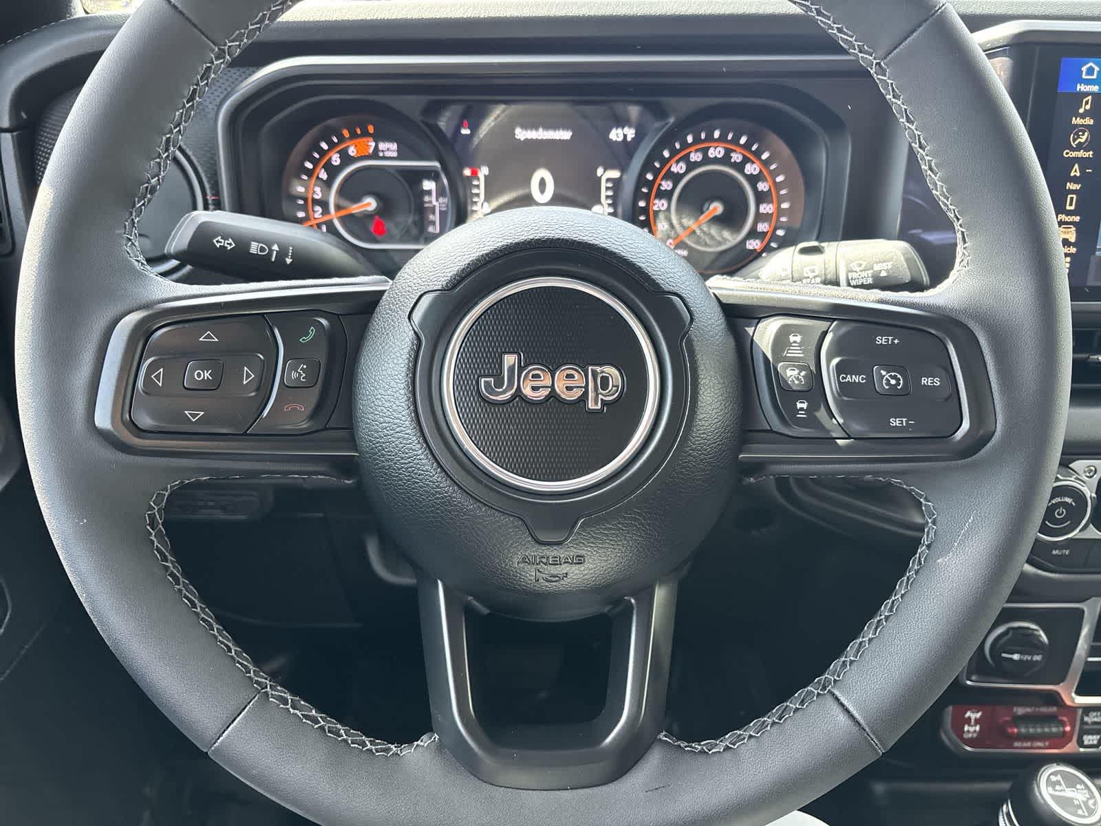 Thumbnail: 2025 Jeep Wrangler - 12