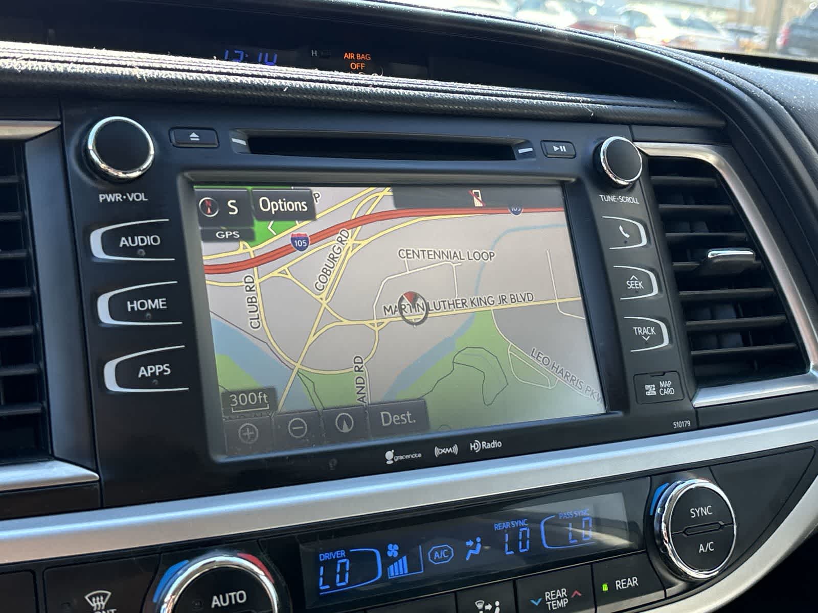 Thumbnail: 2017 Toyota Highlander - 17