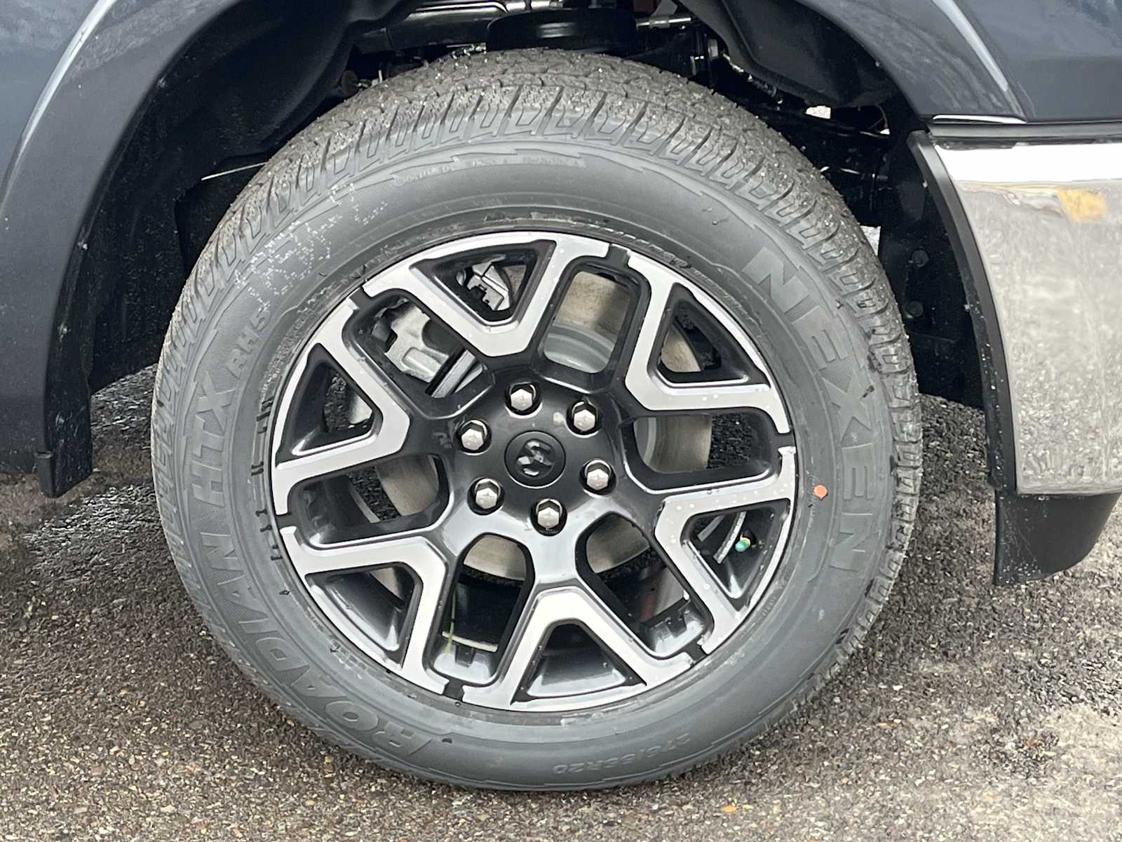 Thumbnail: 2026 RAM 1500 - 8