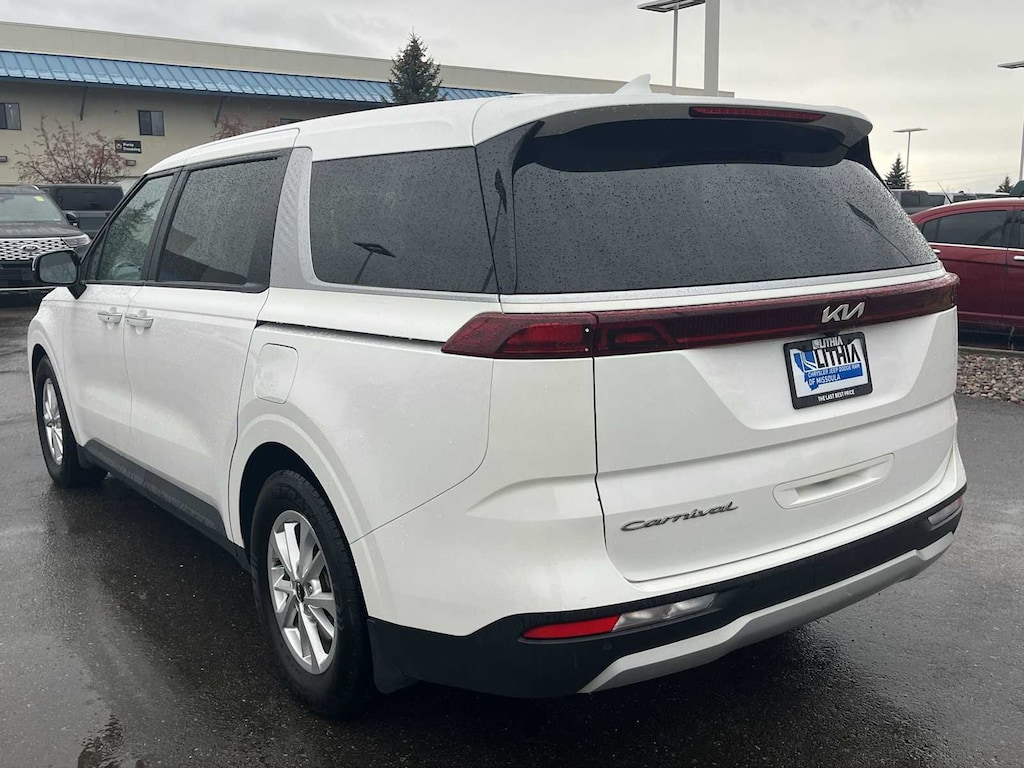 Used 2022 Kia Carnival LXS MPV
