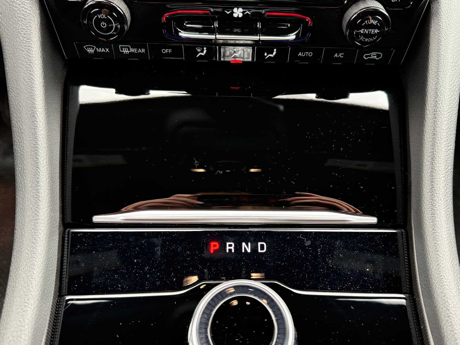 Thumbnail: 2025 Jeep Grand Cherokee - 17