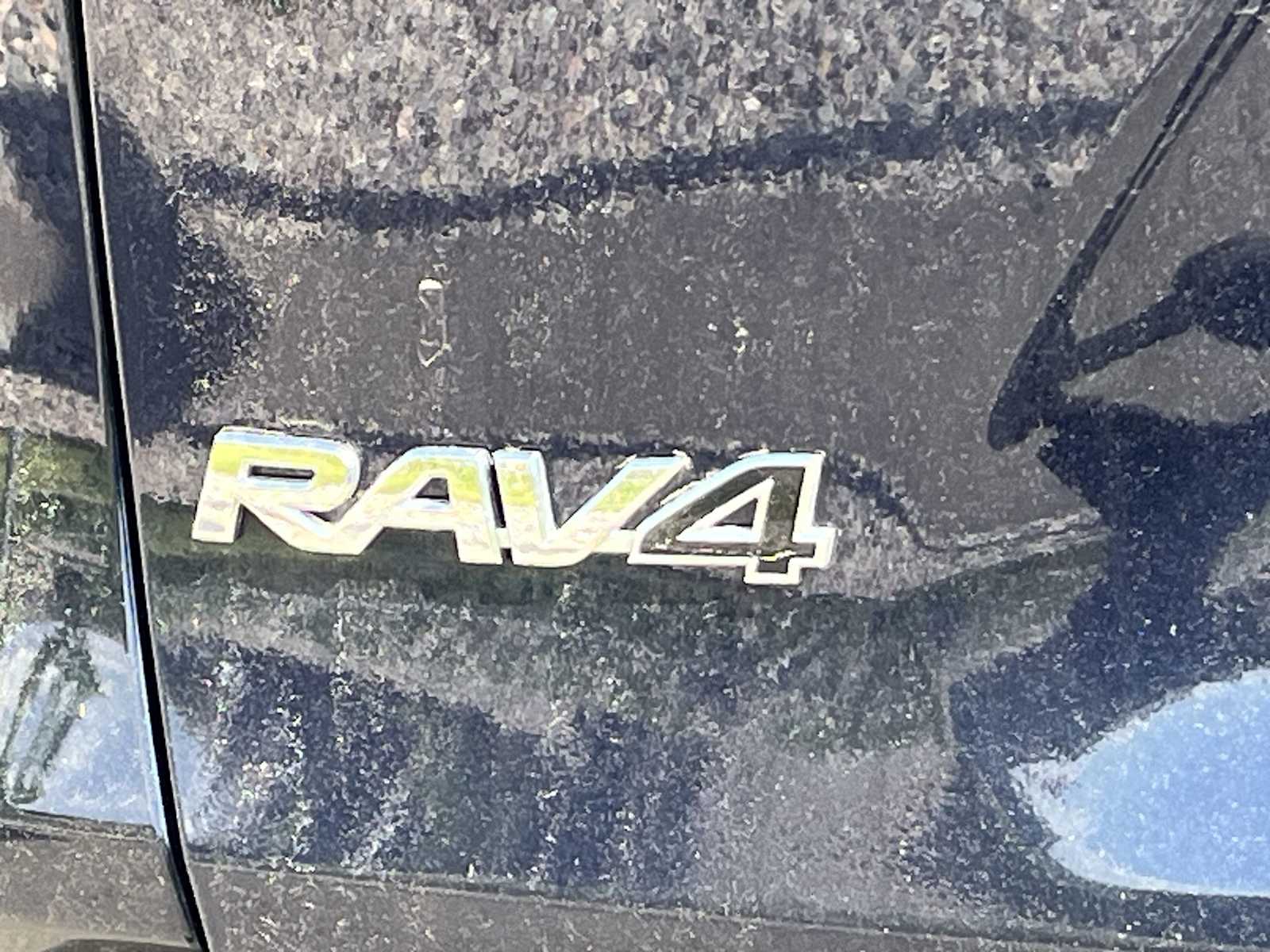 Thumbnail: 2019 Toyota RAV4 - 7