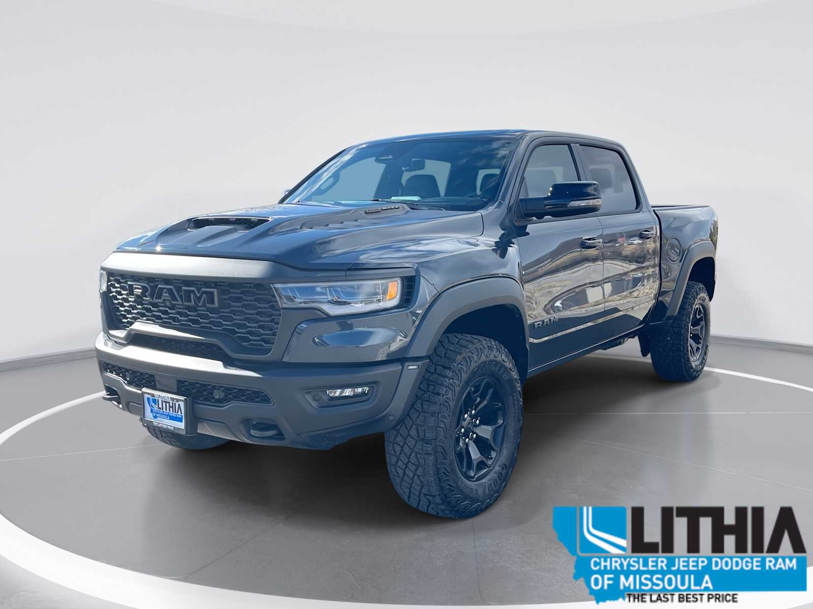 Thumbnail: 2026 RAM 1500 - 1