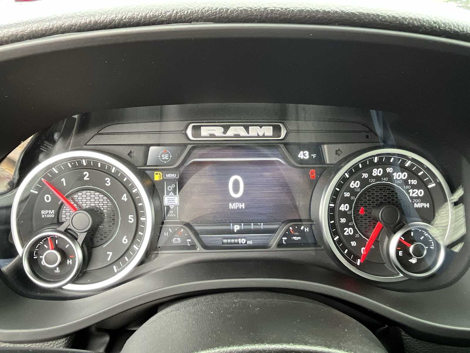 Thumbnail: 2026 RAM 1500 - 17